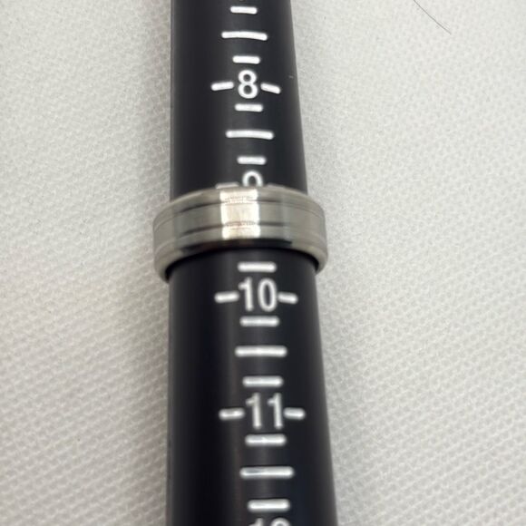 Brand New!! Size 9 Titanium plated beveled edge band, ring - Picture 4 of 4